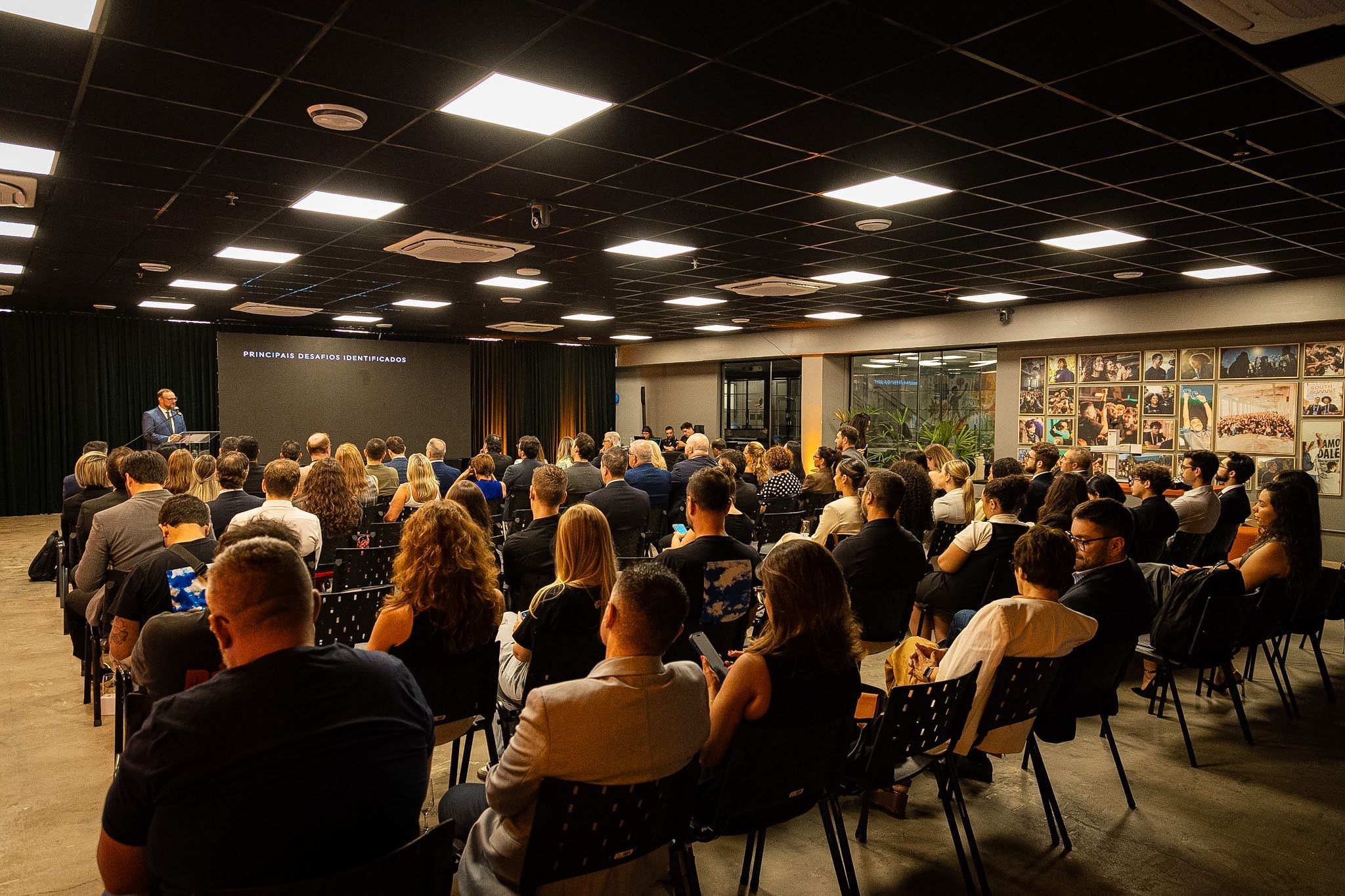 Imagem de capa: Um novo momento começa agora - FMP Faculdade de Direito, Porto Alegre
