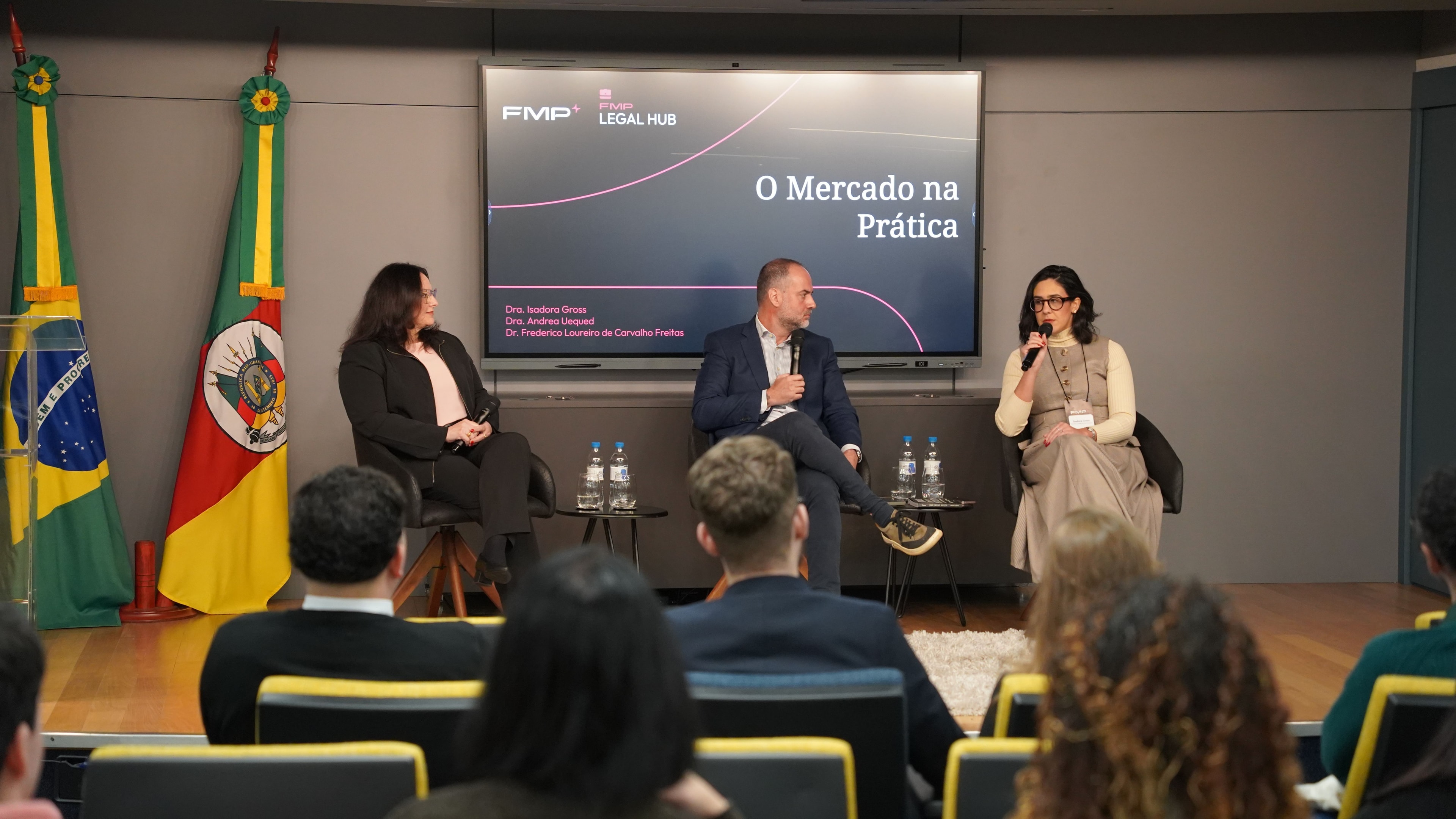 Imagem de capa: FMP realiza primeira edição do LawConnect com foco em conexões e carreiras jurídicas - FMP Faculdade de Direito, Porto Alegre