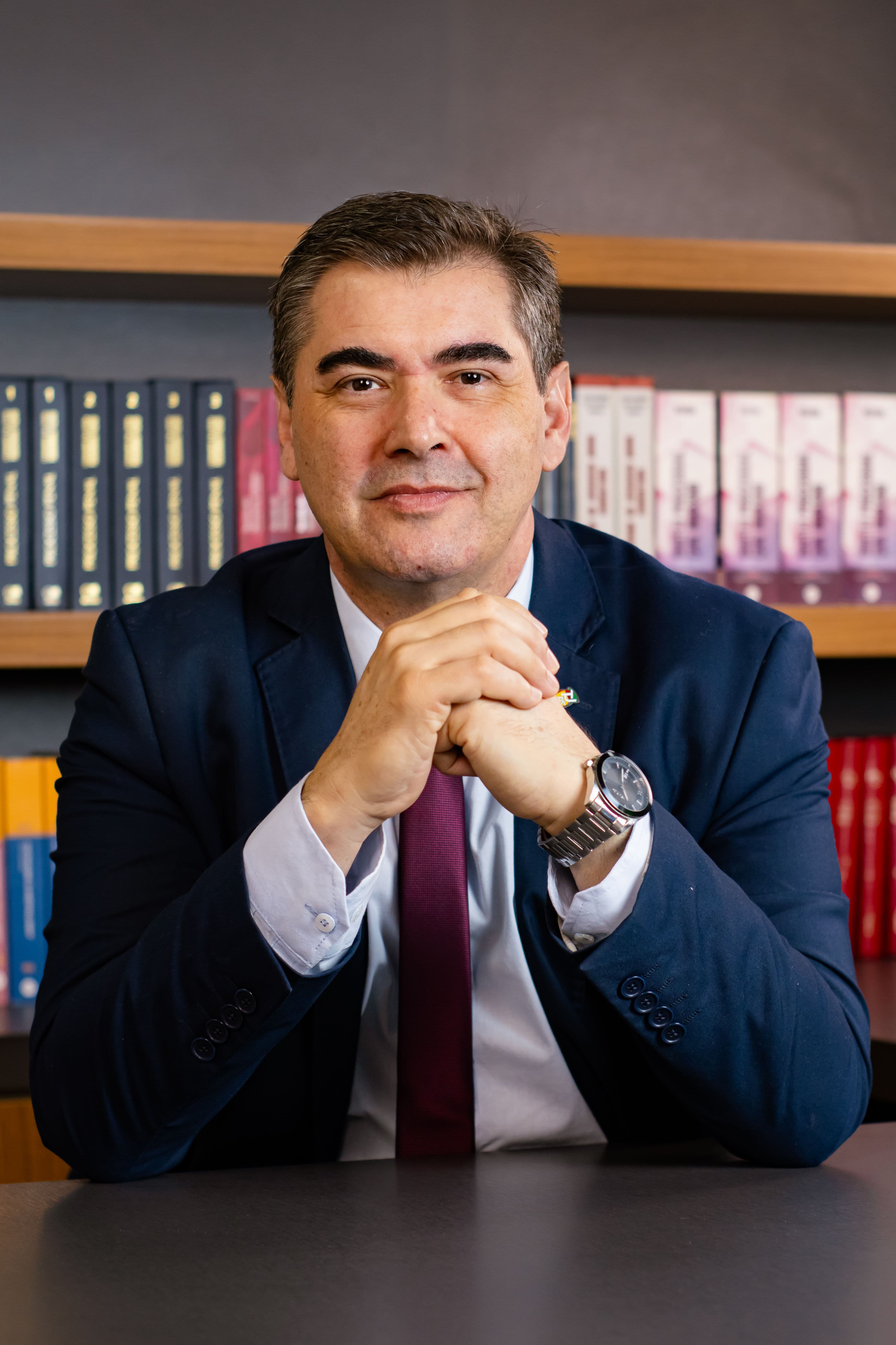 Prof. Dr. David Medina