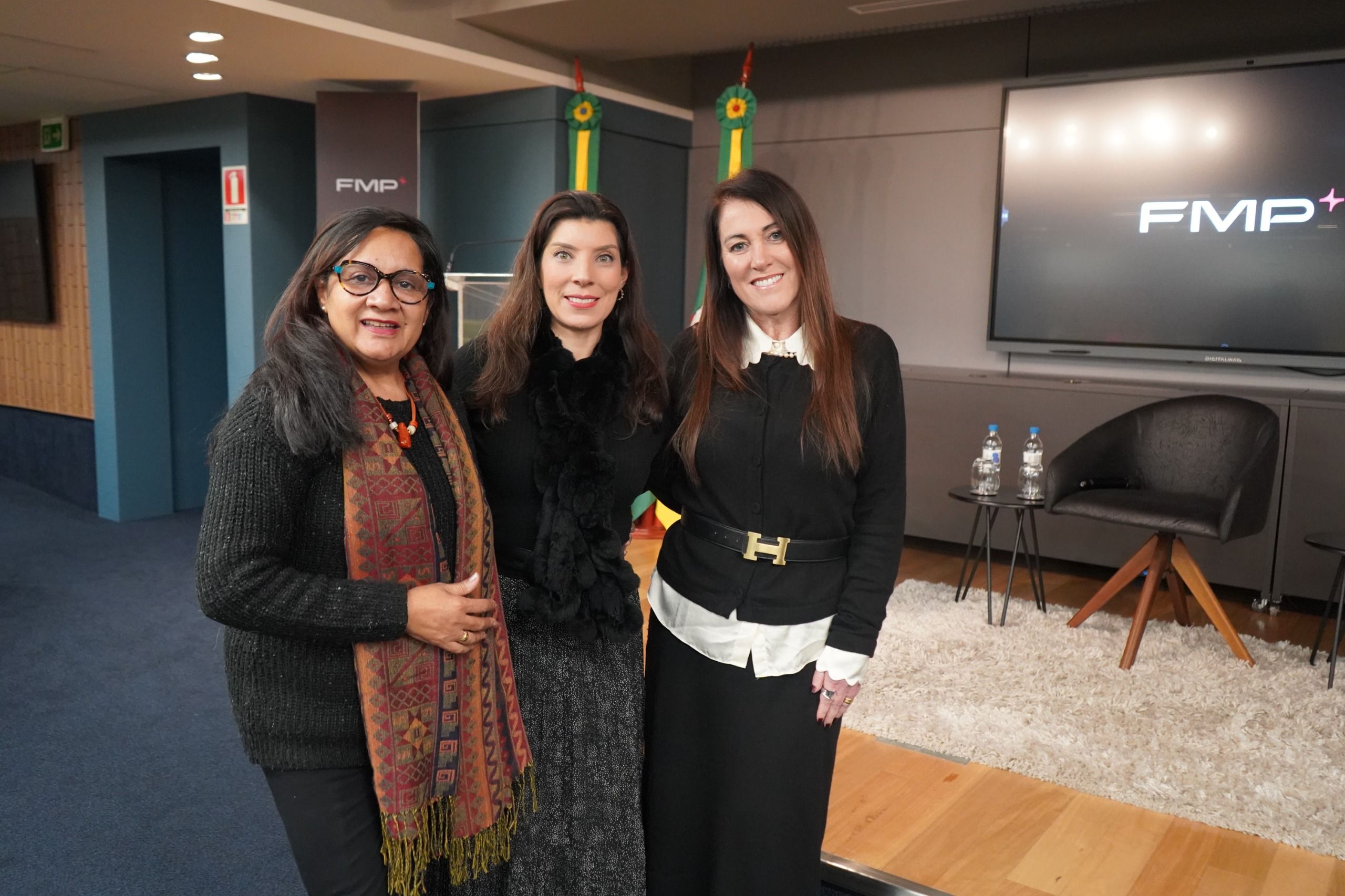 Imagem de capa: Novo curso de aperfeiçoamento da FMP capacita profissionais para atuação na proteção da infância e juventude - FMP Faculdade de Direito, Porto Alegre