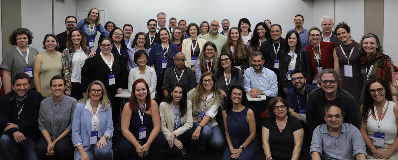 Imagem de capa: FMP presente no Rio de Janeiro para o seminário internacional sobre os 75 anos da Convenção sobre Refugiados - FMP Faculdade de Direito, Porto Alegre