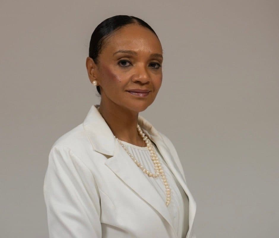 Karen Luise Vilanova Batista de Souza